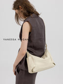 Medium Wander Hobo Bag