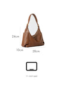 Medium Wander Hobo Bag